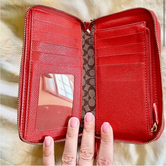 Coach Red Leather Wallet - Picture 4 of 4